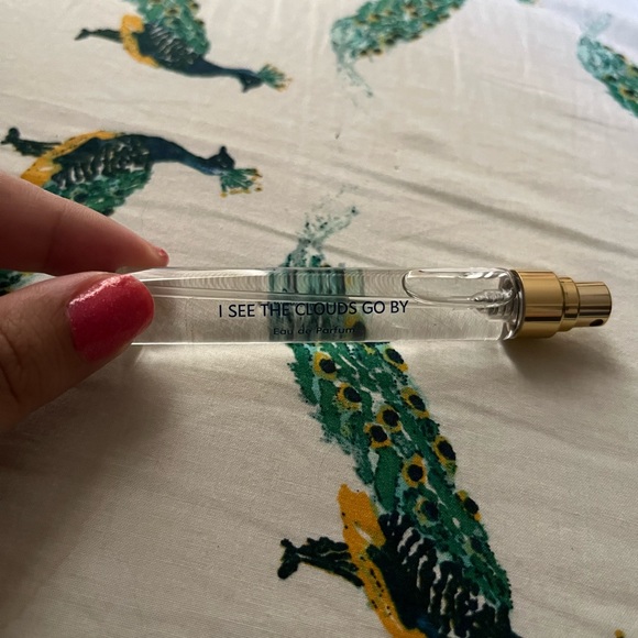 Floraiku I See The Clouds Go By 10 mL Travel Size Spray Eau de Parfum - Picture 3 of 3